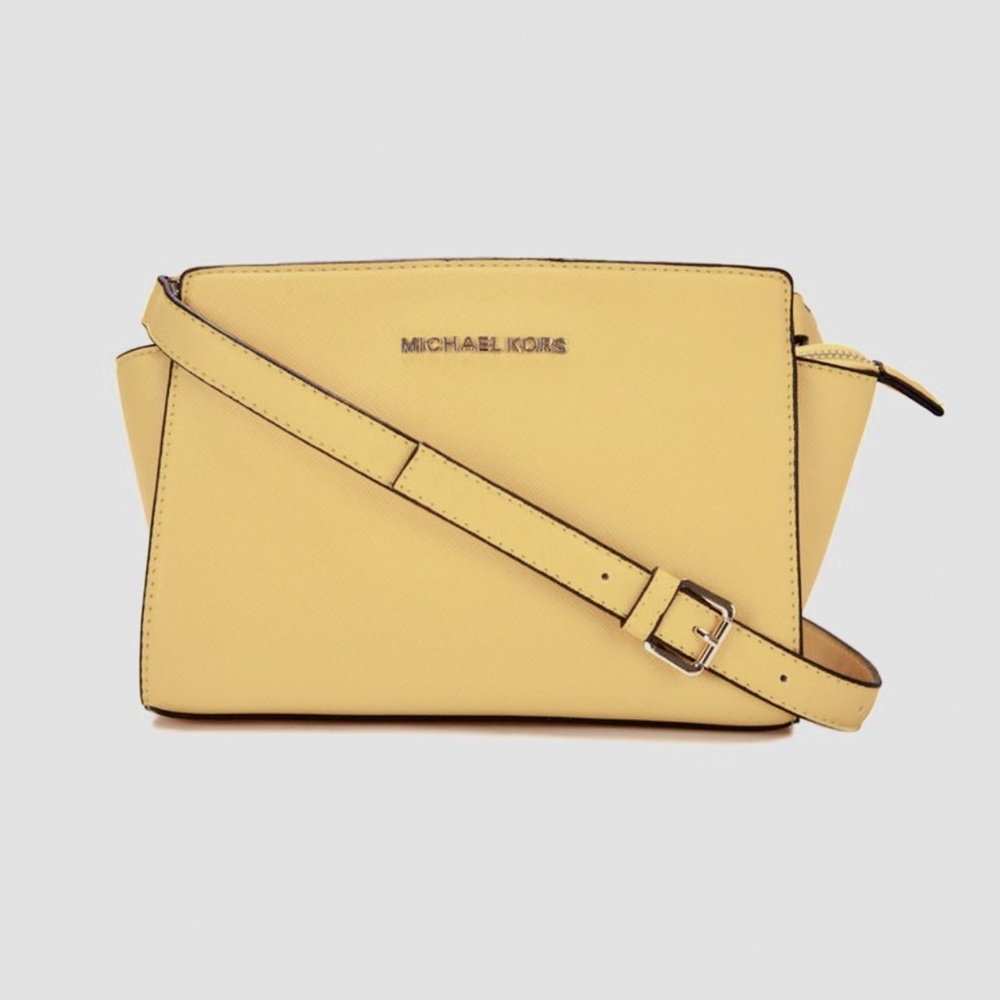 Michael Kors - Buttercup Yellow Selma Medium Messenger Bag